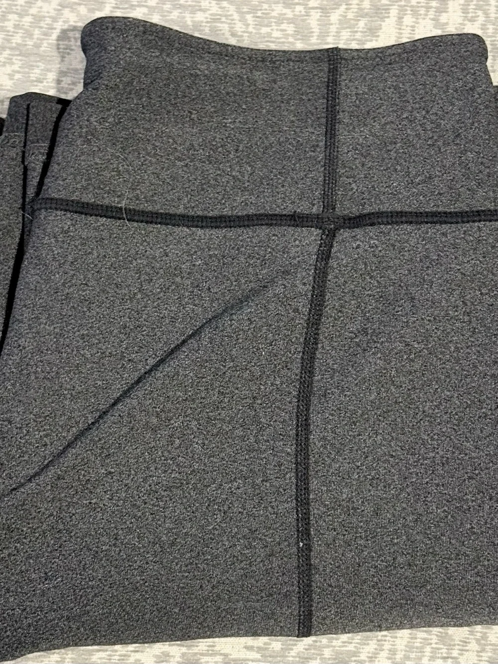 Lululemon /// Women’s Groove Flare Reversible Leggings - Size 8 “vintage Lulu”